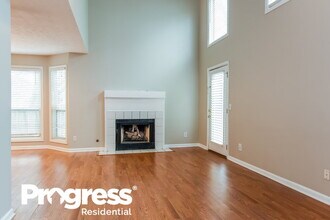 13477 Aventide Ln in Alpharetta, GA - Foto de edificio - Building Photo