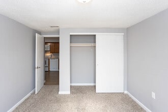 The Reserve at Millcreek in Erie, PA - Foto de edificio - Interior Photo