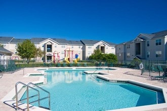 Wellesley in Orlando, FL - Building Photo - Building Photo