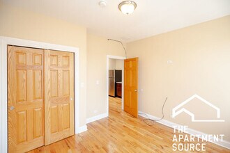 3205 N Central Ave in Chicago, IL - Building Photo - Building Photo