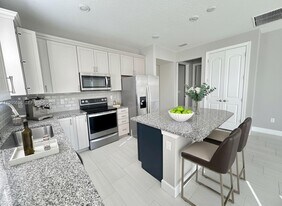 4016 Basket Oak Cir in Vero Beach, FL - Building Photo