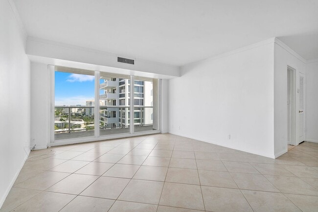 2701 N Ocean Blvd in Fort Lauderdale, FL - Building Photo - Building Photo