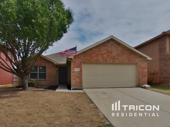 304 Blairwood Dr in Fort Worth, TX - Building Photo - Building Photo