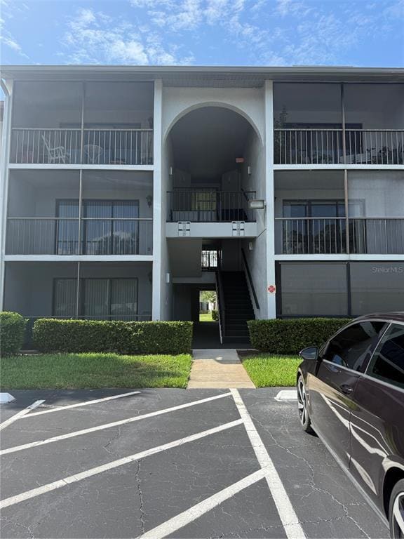 property at 1223 S Pine Ridge Cir