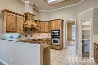 1529 Rusticwood Dr in Desoto, TX - Building Photo - Building Photo