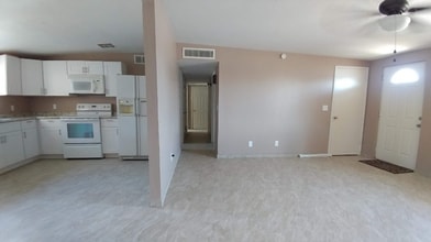 3947 E Drexel Rd in Tucson, AZ - Building Photo - Building Photo