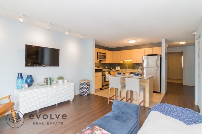 225 N Columbus Dr-Unit -2106 in Chicago, IL - Building Photo - Building Photo