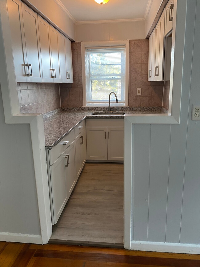 37 Mavis St, Unit 2