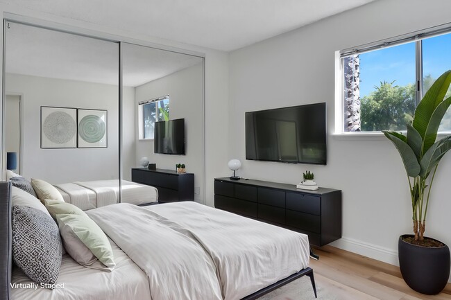 1518 Euclid St in Santa Monica, CA - Building Photo - Building Photo
