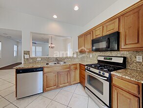 10731 Holmfield St in Henderson, NV - Building Photo - Building Photo