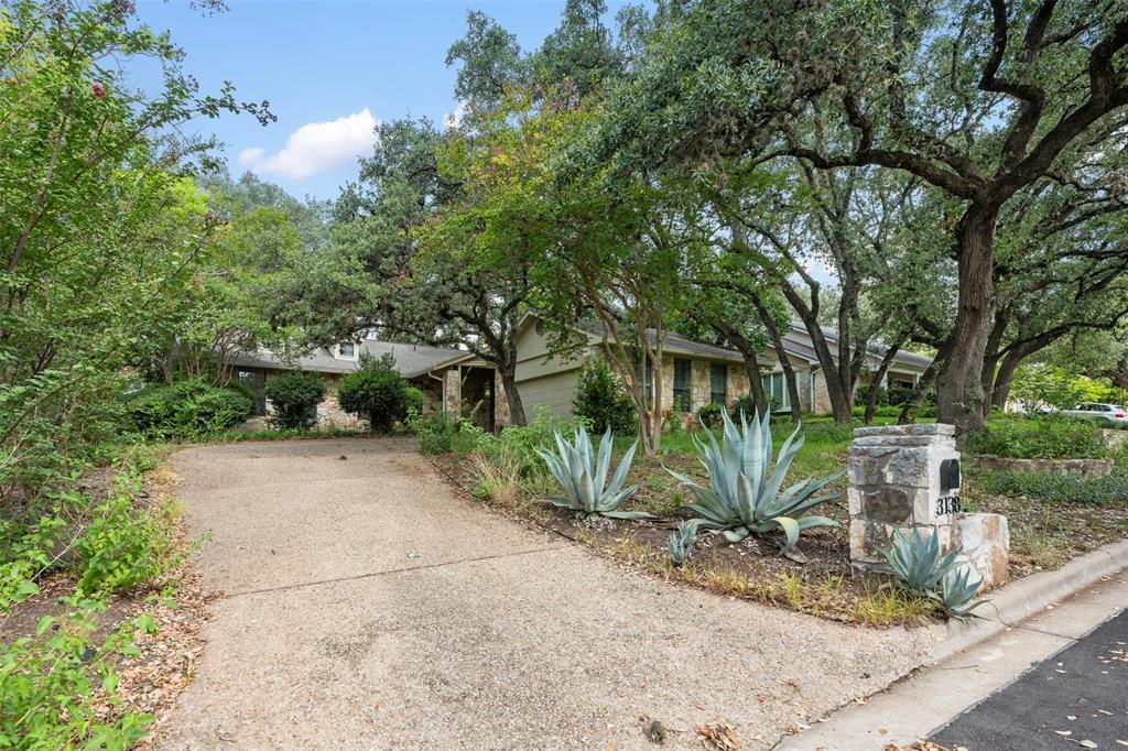 3138 Honey Tree Ln in Austin, TX - Building Photo