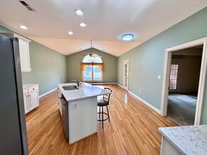 88 St Annes Ct in Somerset, KY - Building Photo - Building Photo