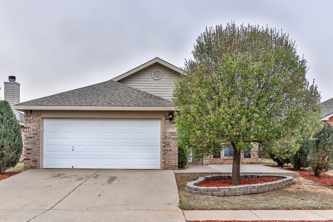 6518 92nd St in Lubbock, TX - Building Photo