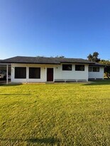 6997 Pomaikai St in Kapaa, HI - Building Photo
