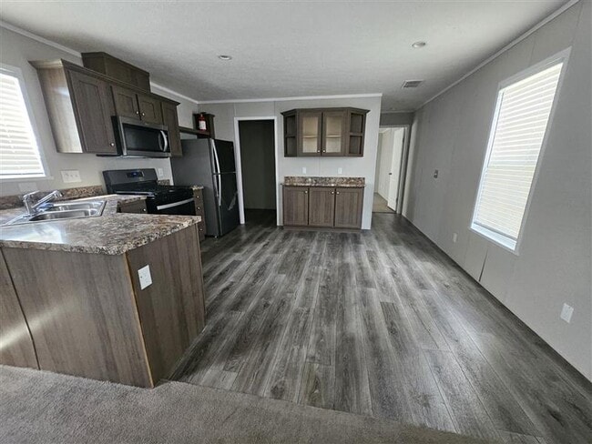 260 Bay Port Cir in Springport, MI - Building Photo - Building Photo
