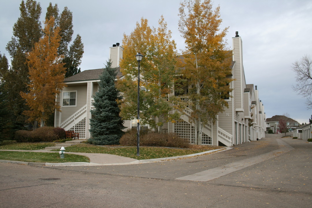 Country Club Greens in Boulder, CO - Building Photo