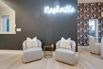 1037 Scovel St in Nashville, TN - Building Photo - Building Photo
