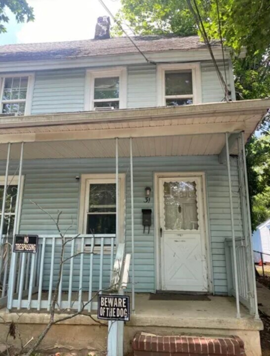 31 Linden St Photo