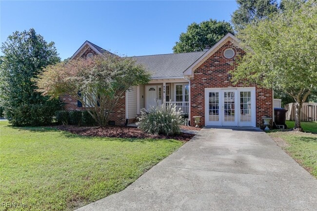 property at 450 Supplejack Ct