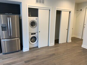 1800 E 4th St in Austin, TX - Building Photo - Building Photo