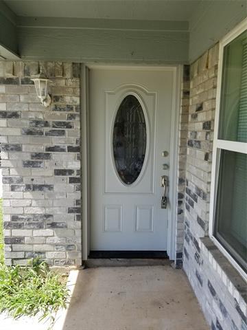 6533 Central Ave in North Richland Hills, TX - Building Photo