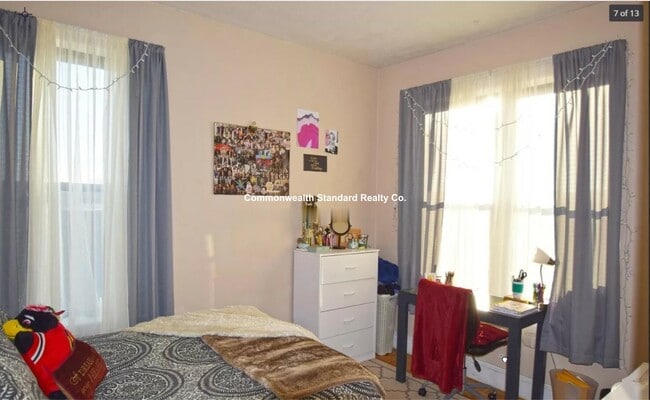 17 Highgate St, Unit 9 in Boston, MA - Foto de edificio - Building Photo