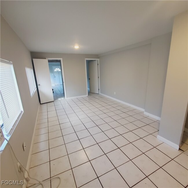 property at 1858 Hanson St