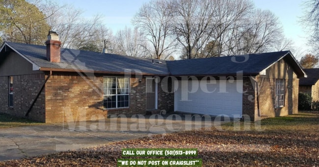 property at 2 Susan Ln