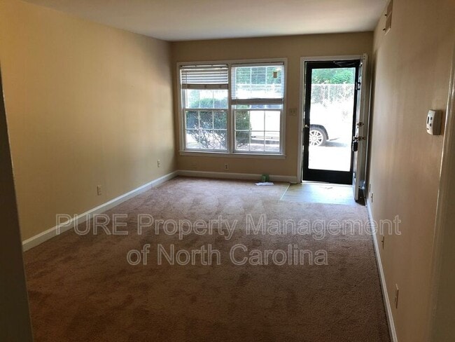 property at 2804 Carriage Dr