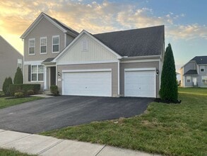 165 Saddlebred Cir in Marysville, OH - Building Photo - Building Photo