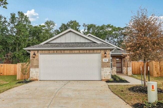 1940 Velvet Oak Ln in Conroe, TX - Building Photo - Building Photo