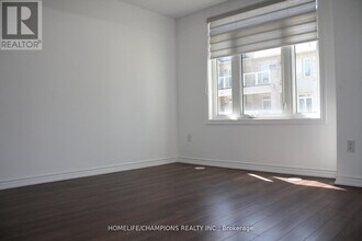 2517 Boston Gln in Pickering, ON - Building Photo - Building Photo