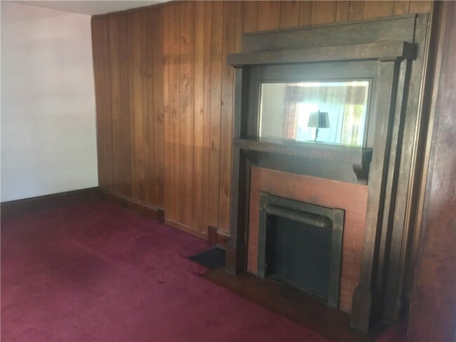 property at 750 Robinson St
