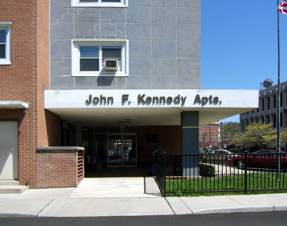 JFK Apartments in Cumberland, MD - Building Photo