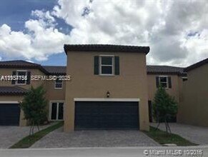 17083 SW 96th St in Miami, FL - Building Photo - Building Photo