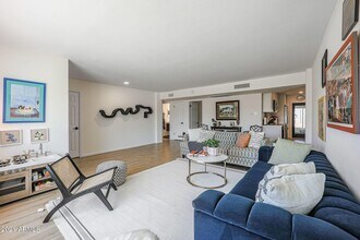 8133 N 16th Dr in Phoenix, AZ - Building Photo - Building Photo