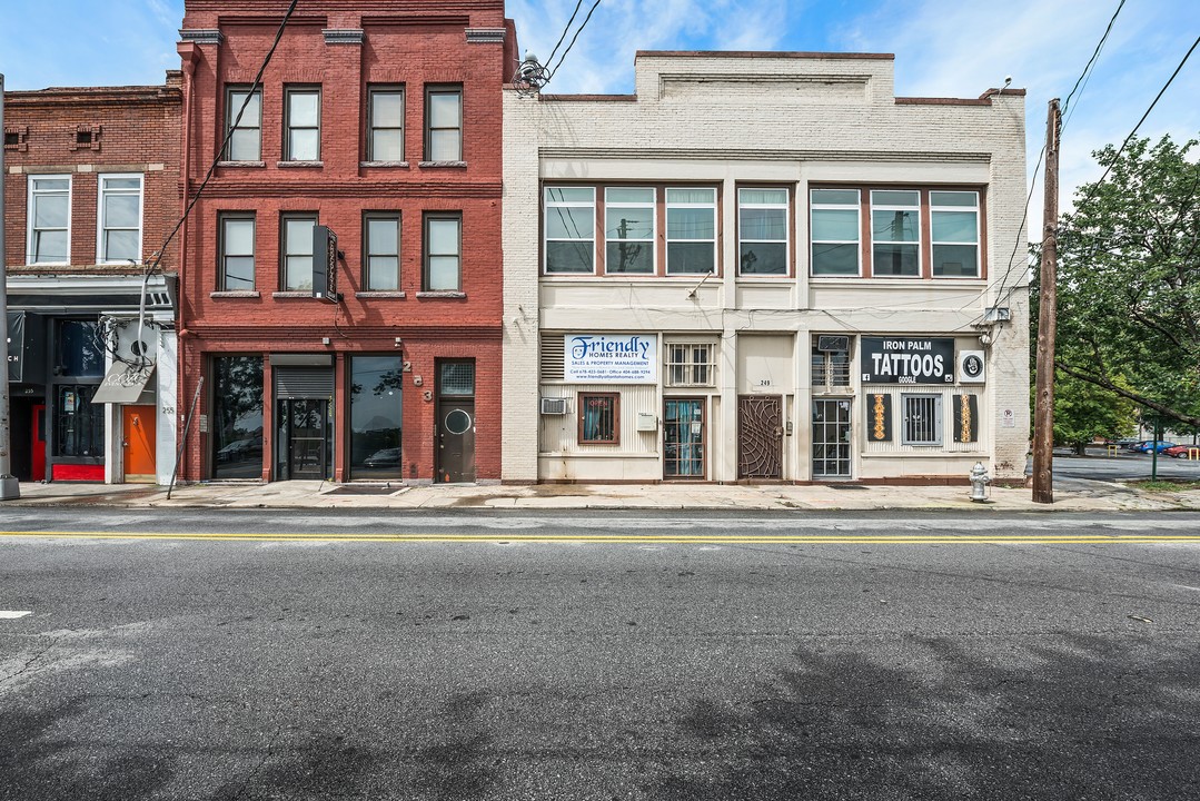 Trinity Lofts in Atlanta, GA - Foto de edificio