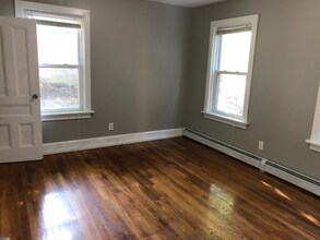 34 Miller Ave in Providence, RI - Foto de edificio - Building Photo