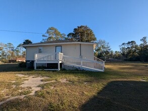 272 Victory Dr in Lyons, GA - Building Photo - Building Photo
