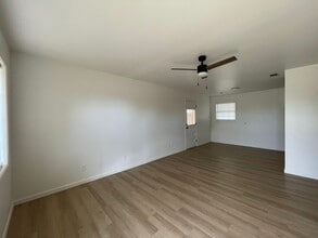 104 Chicago Dr in Lamesa, TX - Building Photo - Building Photo