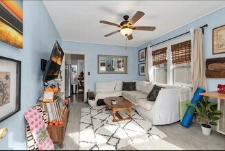 726-728 Ormond Ct in San Diego, CA - Foto de edificio - Interior Photo
