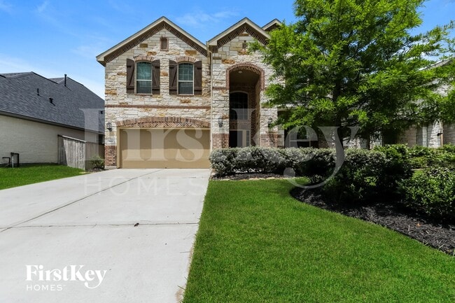 property at 119 Del Carmen Dr