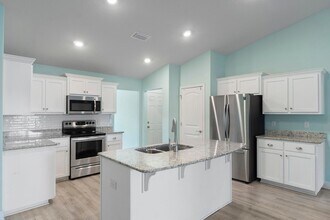 3590 Conley Dr in Cantonment, FL - Building Photo - Building Photo