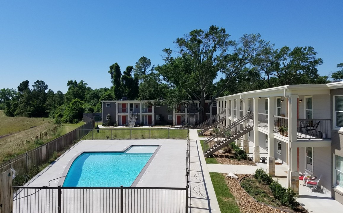 Timbergrove in Houston, TX - Foto de edificio