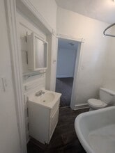 218 N 54th St in Philadelphia, PA - Building Photo - Building Photo