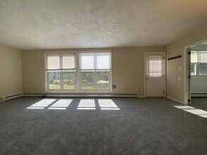 12 Cedar St in Holliston, MA - Building Photo - Building Photo