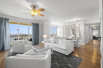 345 Bayshore Blvd in Tampa, FL - Building Photo - Building Photo