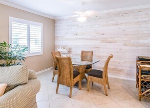 1900 Benjamin Franklin Dr in Sarasota, FL - Building Photo - Building Photo