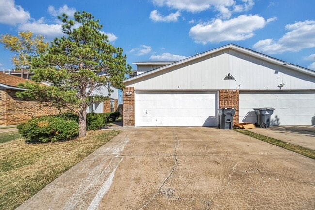 4021 NW Ozmun Ave in Lawton, OK - Building Photo - Building Photo
