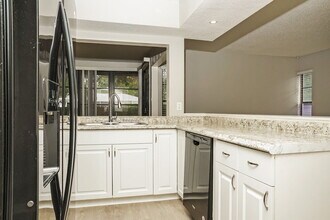 609 McArthur Ave in Sarasota, FL - Building Photo - Building Photo